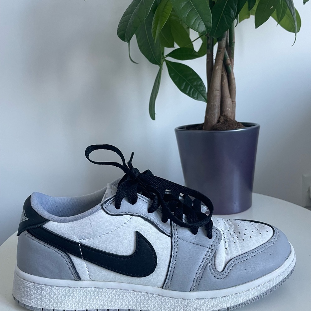 Nike Air Jordan 1 Retro Low OG Barons Gray Black CZ0858-110 | 5Y | Women 6.5